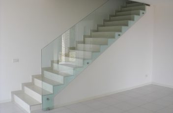 szklana balustrada